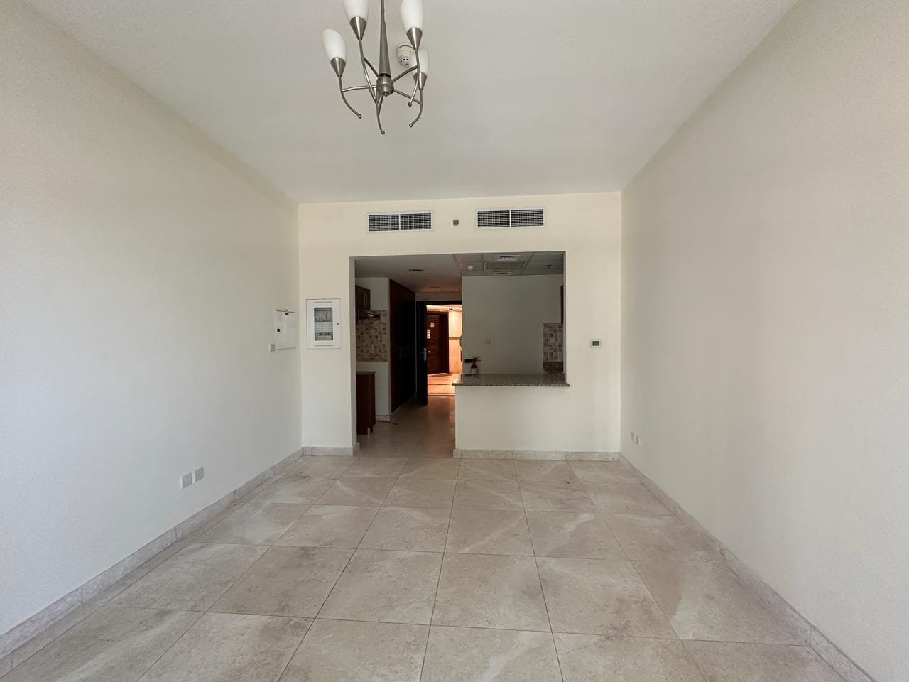 1 Bed | 1 Bath | Vacant | Studio apartment for sale